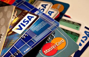 Azərbaycanda xarici vətəndaşların bank kartları ilə apardığı əməliyyatların həcmi AÇIQLANIB