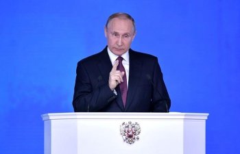 Putin: Sosial şəbəkələr, nəyin bahasına olursa olsun...