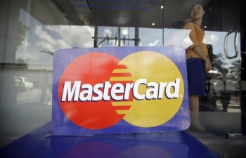 Mastercard разрешит операции с криптовалютами