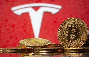 Reuters: инвесторов не впечатлило вложение Tesla в биткоин