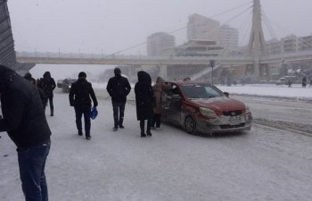 Dövlət Xidmətindən qarlı hava şəraiti bağlı işəgötürənlərə XƏBƏRDARLIQ