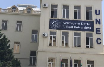 UNEC tələbələri bank sistemi barədə - Məlumatlandırılıb