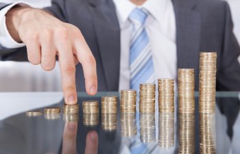Azərbaycan bankları ötən il 1,2 milyard manat kredit - Restrukturizasiya Edib