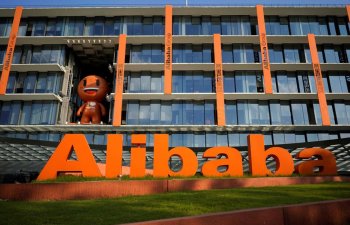 Çində Alibaba brauzeri tətbiqlər mağazasından çıxarılıb