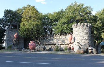 Məşhur restoran 3 milyon manata satılır