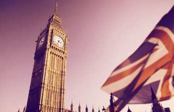 Britaniya ölkəyə gələnlər üçün yeni sistem tətbiq edir