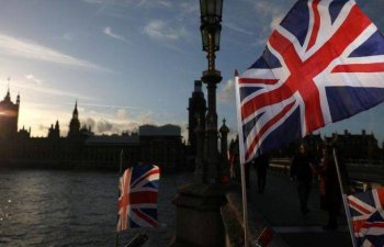 Britaniya iqtisadiyyatı fevralda cüzi artıb