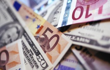 Mərkəzi Bank rəsmi valyuta məzənnələrini AÇIQLAYIB
