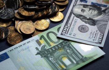 Azərbaycanın qonşusu olan bu ölkədə dollar rekord həddə BAHALAŞDI 