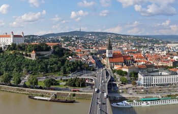 Slovakiyada növbəti tədris ili üçün təqaüdlü TƏHSİL İMKANI