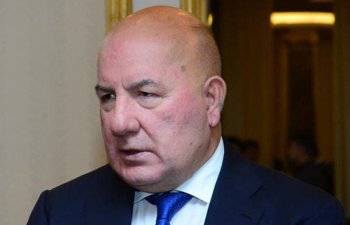 Elman Rüstəmov:Manatın məzənnəsinə hər hansı bir təzyiq yoxdur