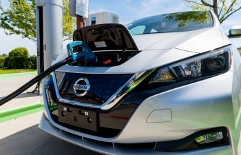 Almaniyada elektrik avtomobillərə qarşı çıxdılar - FOTO