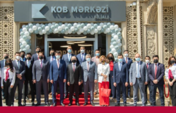 Kapital Bank sahibkarlar üçün yeni konsepsiyalı “KOB Mərkəzi” filialını istifadəyə verdi