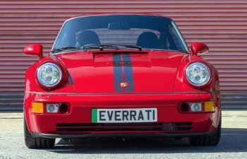 Klassik Porsche 911 sportkarı elektrokara çevrilib