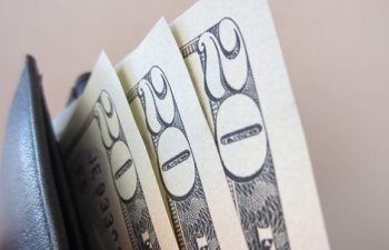 Şeir paylaşdı, hökumətdən xəbərdarlıq aldı, şirkəti 26 milyard dollar \