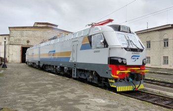 Azərbaycanda “Alstom”un ilk 7 elektrikli yük lokomotivi istismara verilib