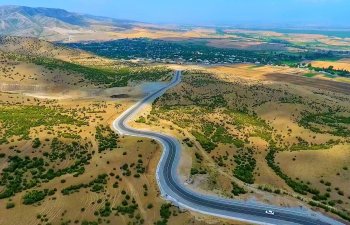 Şəki və Yevlaxda dörd kəndin yolu əsaslı şəkildə yenidən qurulub