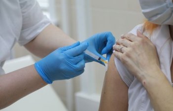 Səhiyyə sahəsində çalışan 1500 şəxs peyvəndlə bağlı tədqiqata cəlb olunub