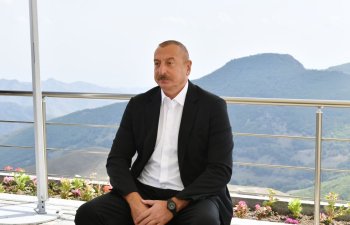 İlham Əliyev: Kəlbəcərə rahat çatmaq üçün Göygöldən Ömər aşırımı üzrə yol çəkilir