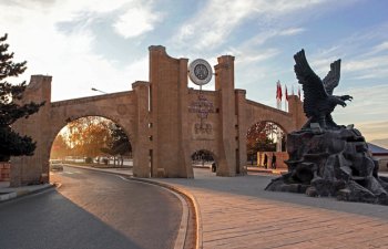 Atatürk Universitetində imtahansız qiyabi təhsil imkanı