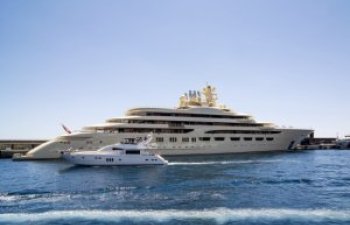 Əlişir Usmanovun 256 milyon dollarlıq “Dilbər”-i İstanbul boğazından keçdi