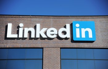 Qazaxıstan “Linkedİn”i yasaqladı
