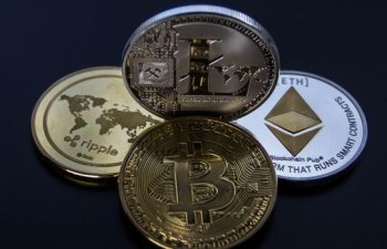 Bu ölkədə COVID-19 peyvəndi olan vətəndaşlara Bitcoin veriləcək