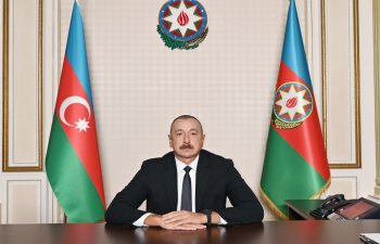 Dövlət başçısı: \