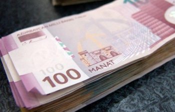 Bakıda orta aylıq əməkhaqqı 1000 manat çatır