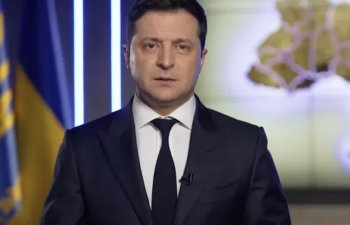 Ukrayna digər ölkələrdən təhlükəsizlik zəmanəti aldıqdan sonra Rusiya ilə danışıqlar masasına oturacaq - Zelenski