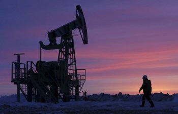 Brent nefti ucuzlaşdı ,WTI bahalaşdı