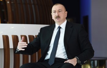 “Bunu aşağı səviyyədə saxlamaq üçün yeni iş yerləri açmalıyıq”