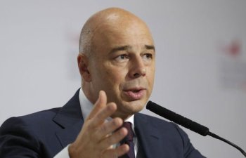 Rusiya dollar borclarını rublla ödəməyə davam edəcək