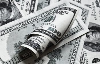 Bankların valyuta hərracında dollar tələbi azalıb