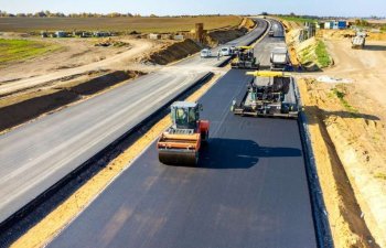 İlham Əliyev yol tikintisinə 12,7 milyon manat ayırıb