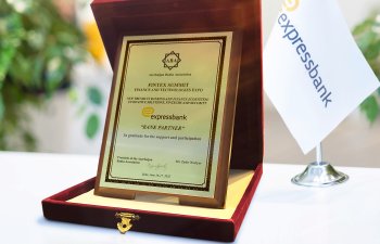 Expressbank “Fintex Finance və Technology Summit 2022” maliyyə tədbirində mükafatla təltif edildi