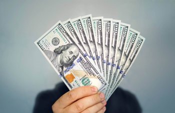 Banklar xarici valyutada məcburi ehtiyatlarını yalnız ABŞ dollarında saxlaya biləcəklər