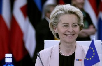 Von der Leyen: Aİ Rusiyanın qaz nəqlini tam dayandırmasına hazırlaşmalıdır