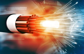 Optik internetin genişləndirilməsində işıq dirəklərindən istifadə olunacaq