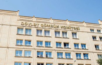 Dövlət Gömrük Komitəsinin vəzifəli şəxsləri işdən çıxarıldı