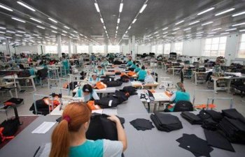 Toxuculuq, geyim, ayaqqabı sahələrində 299,6 milyon manatlıq istehsal