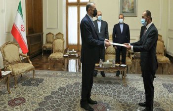 Küveyt 6 il sonra İrana yeni səfir təyin edib
