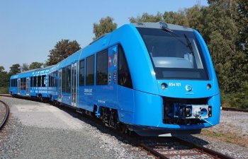 Dünyada hidrogenlə işləyən ilk sərnişin qatarları fəaliyyətə başlayıb