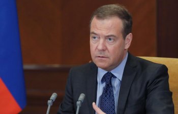 Medvedev qazın qiymətinin 5000 avro olacağını proqnozlaşdırır