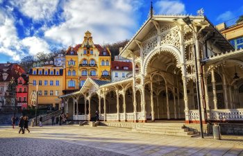 Karlovy Vary, Çexiya sanatoriyalarına TUR