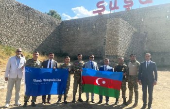 Bank Respublika Şuşada şəhid övladlarını sevindirdi