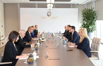Cabbarov və Stoyanov Bakı ilə Sofiya arasında iqtisadi əməkdaşlıq məsələlərini müzakirə ediblər