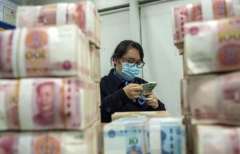 Çin Mərkəzi Bankı yuanı dollar qaşısında kəskin ucuzlaşdırıb-QƏRAR