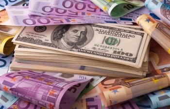 Dolların sabaha olan rəsmi məzənnəsi Açıqlanıb
