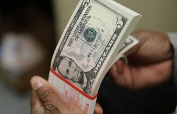 Dolların sabaha olan rəsmi məzənnəsi açıqlanıb